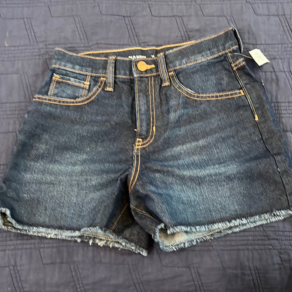 Check out the rest of my closet:D